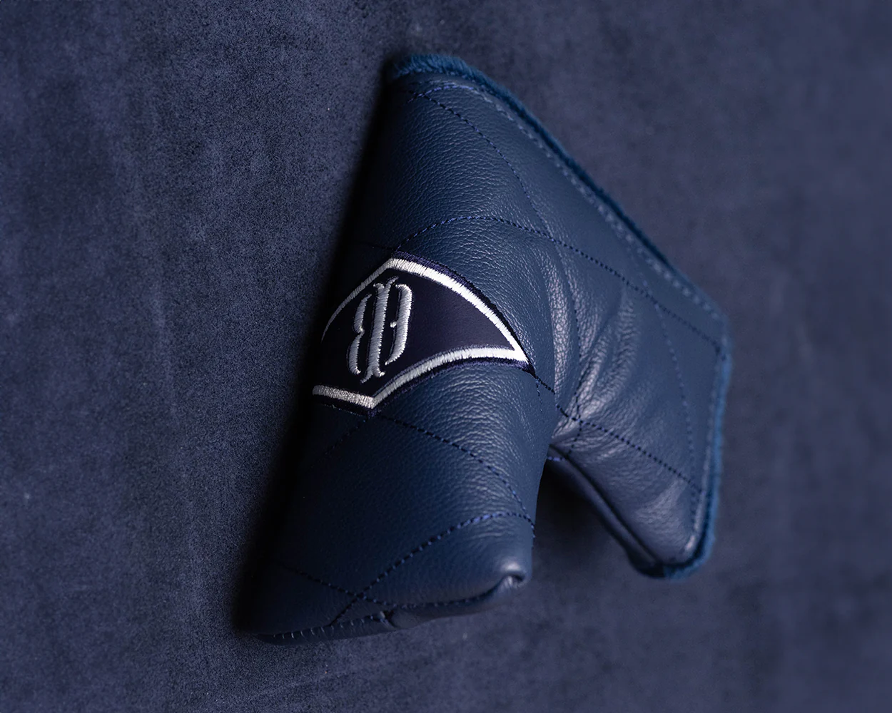 H&B x Tremont Putter Cover: Navy - Image 5