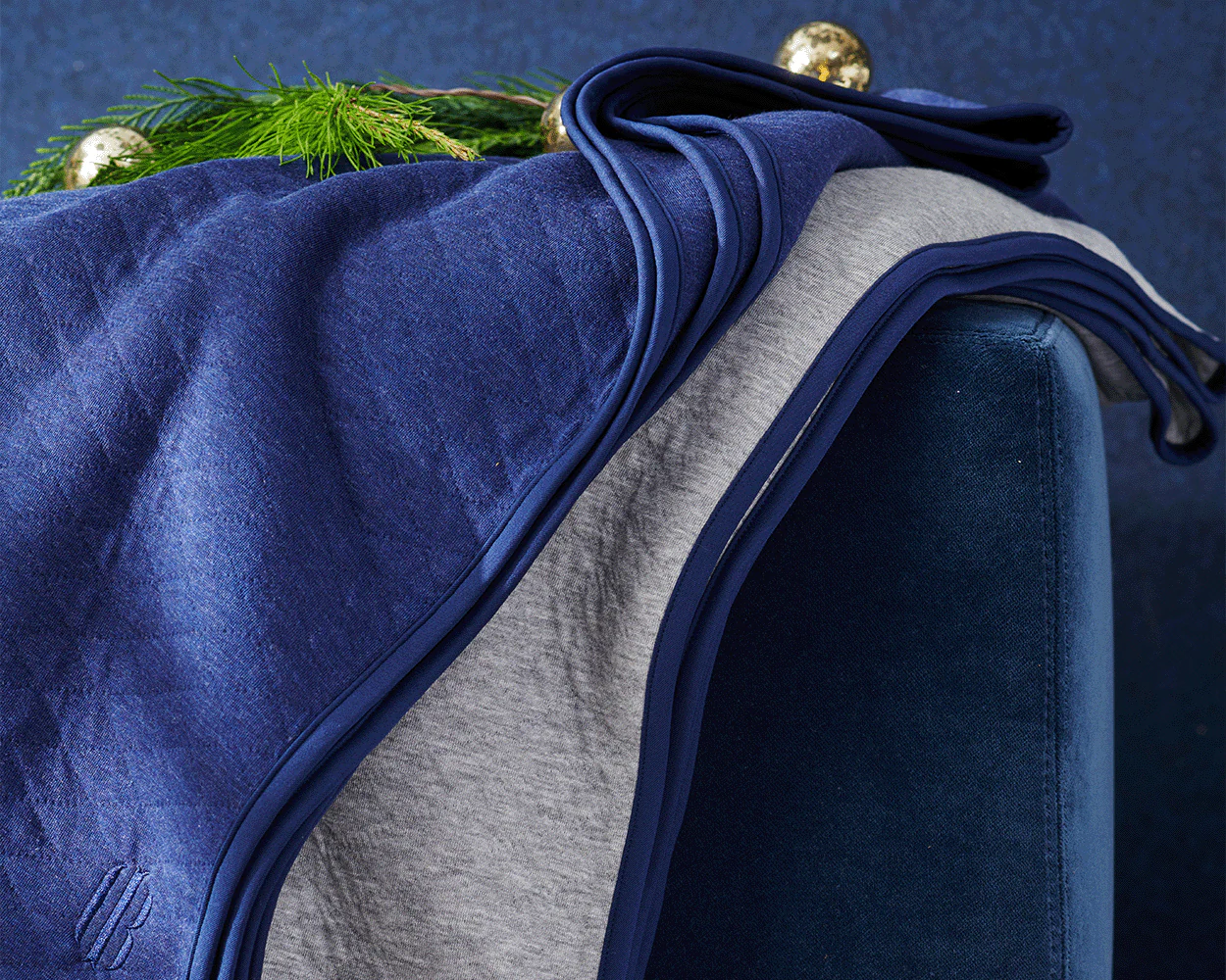 The Van Pelt Blanket: Heathered Navy - Image 5